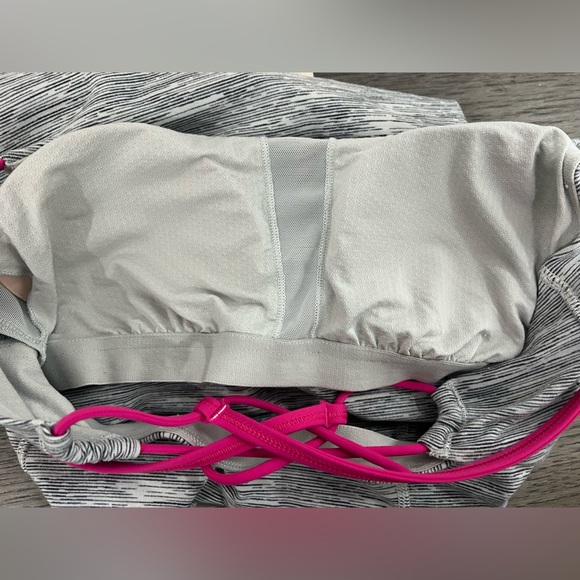 Lululemon Dancing Warrior Tank We Are From Space Silver Spoon Jeweled Magenta - Picture 5 of 7